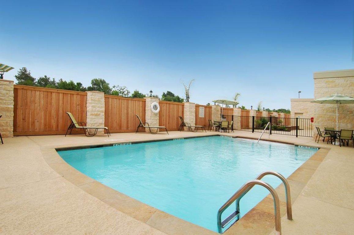 Holiday Inn Express & Suites Houston South - Near Pearland By Ihg Exterior foto